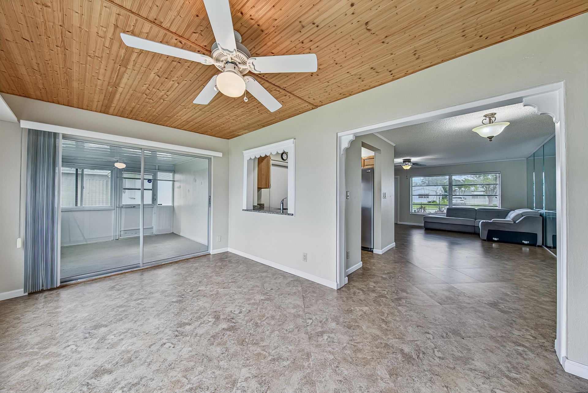 2581 E Golf Boulevard, Pompano Beach, FL 33064 Photo