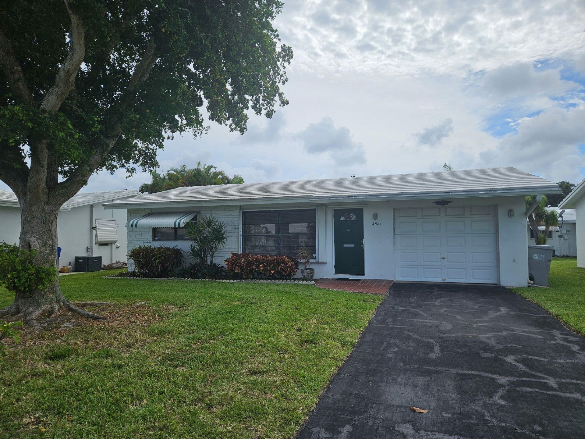 2581 E Golf Boulevard, Pompano Beach, FL 33064 Photo