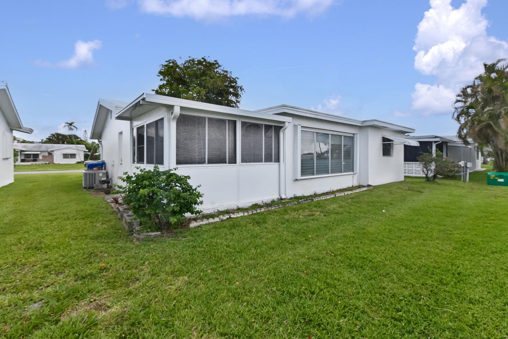 2581 E Golf Boulevard, Pompano Beach, FL 33064 Photo