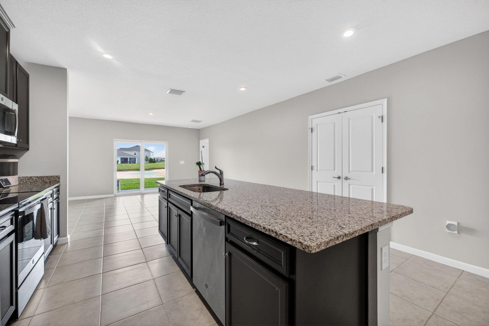 9449 SW Libertas Way, Port Saint Lucie, FL 34987 Photo