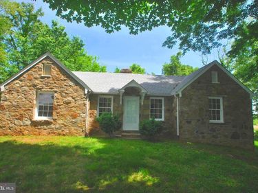 23131 OAKHAM FARM LANE , MIDDLEBURG, VA 20117