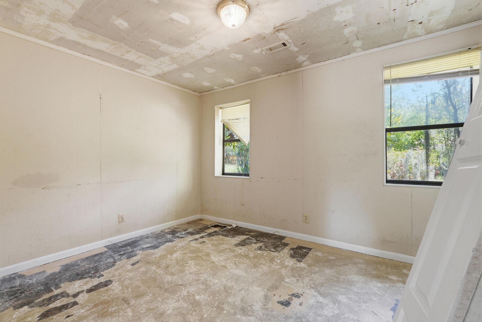 1601 Palmetto Street Photo 10