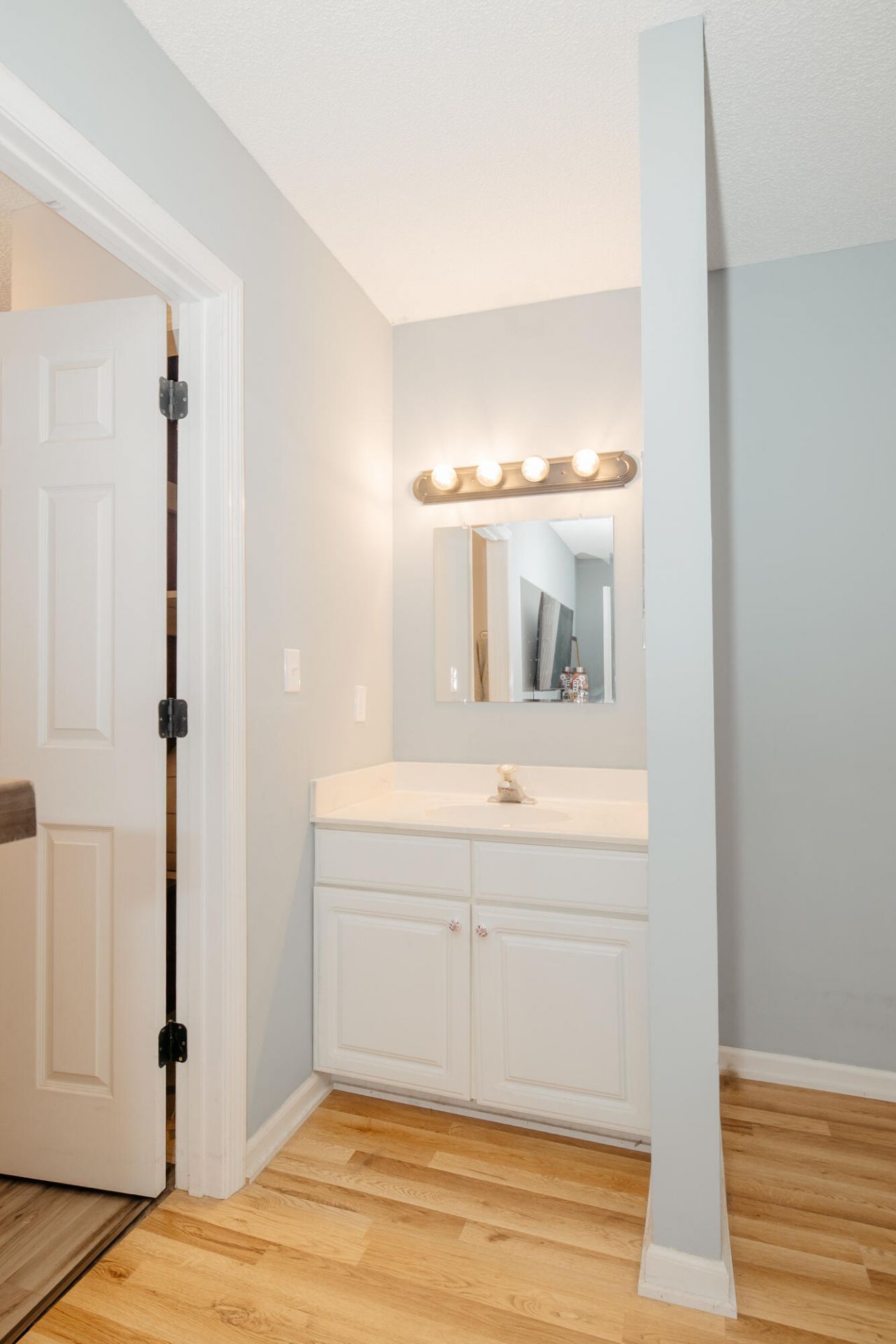 110 Wicker Court Photo 11