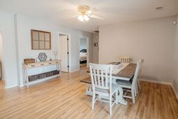 110 Wicker Court photo 4