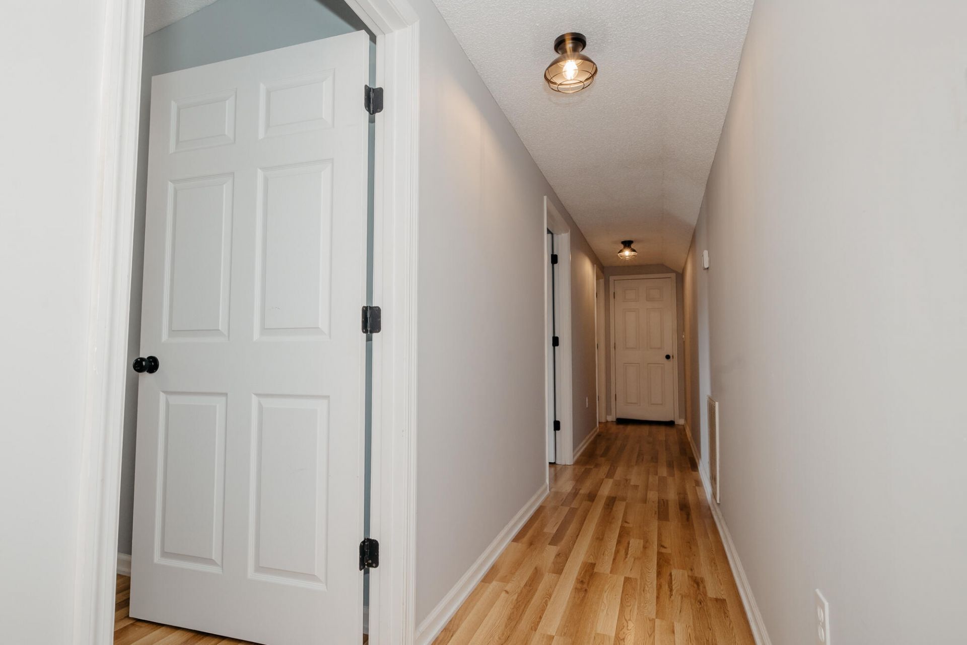 110 Wicker Court Photo 28
