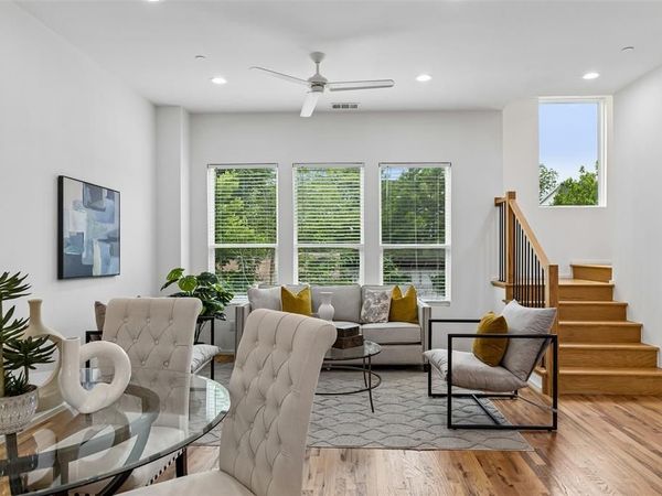 5647 Live Oak Street, Unit 102, Dallas, TX 75206