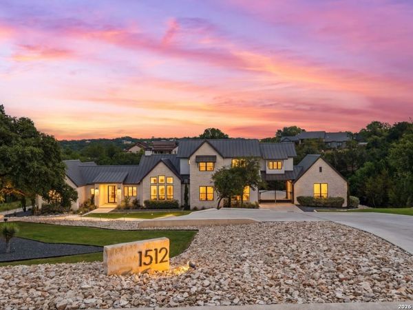 1512 Via Principale, New Braunfels, TX 78132