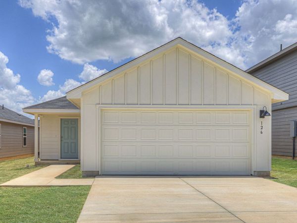 126 SURREY OAKS, Maxwell, TX 78656