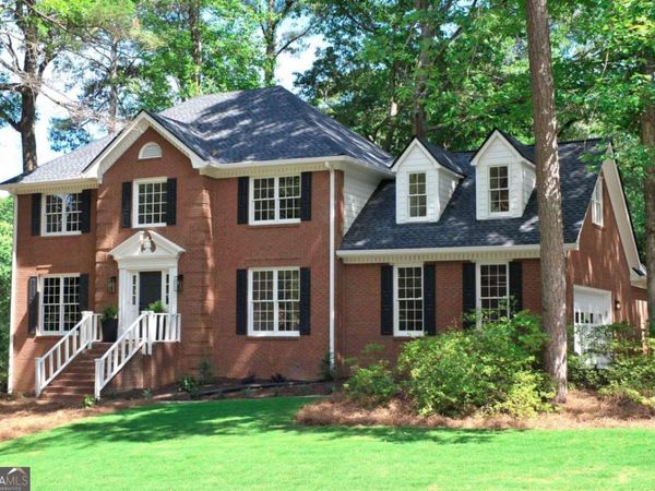 5250 Beech Forest Drive SW, Lilburn, GA 30047