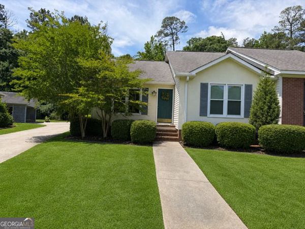 163 Manor Row, Macon, GA 31210