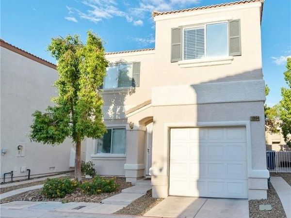 10064 Swimming Hole Street , Las Vegas, NV 89183