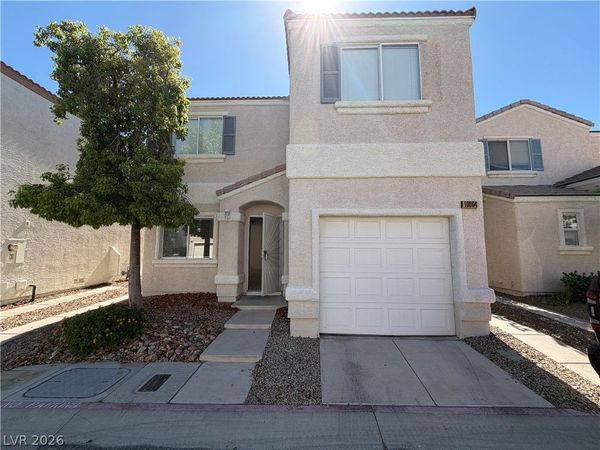10064 Swimming Hole Street, Las Vegas, NV 89183