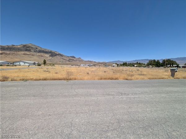 4401 Serenity Court , Pahrump, NV 89060