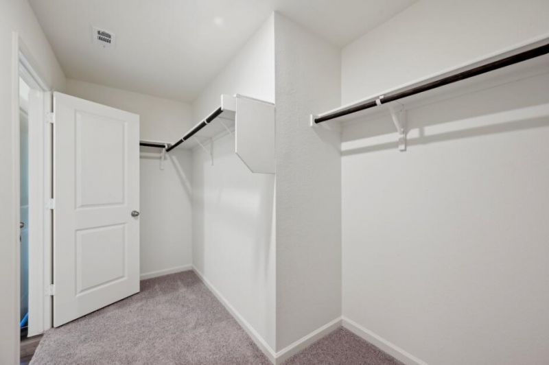 5291 Cottage Landing Drive Photo 12