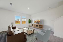 5291 Cottage Landing Drive photo 4