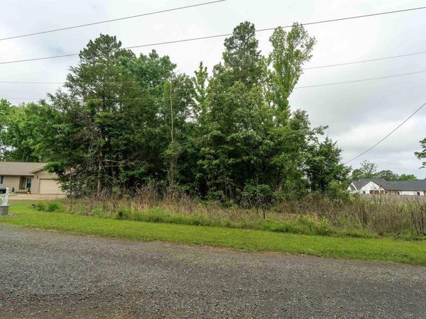 000 Pilot Place , Heber Springs, AR 72543