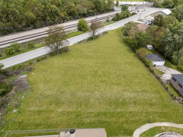 13977 Kedzie Avenue , Blue Island, IL 60406