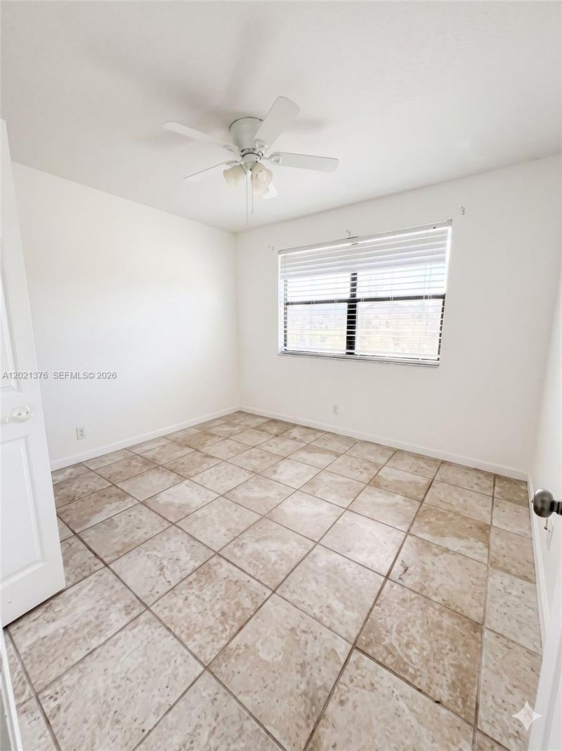 10046 Winding Lake Rd , Unit 204, Sunrise, FL 33351 Photo