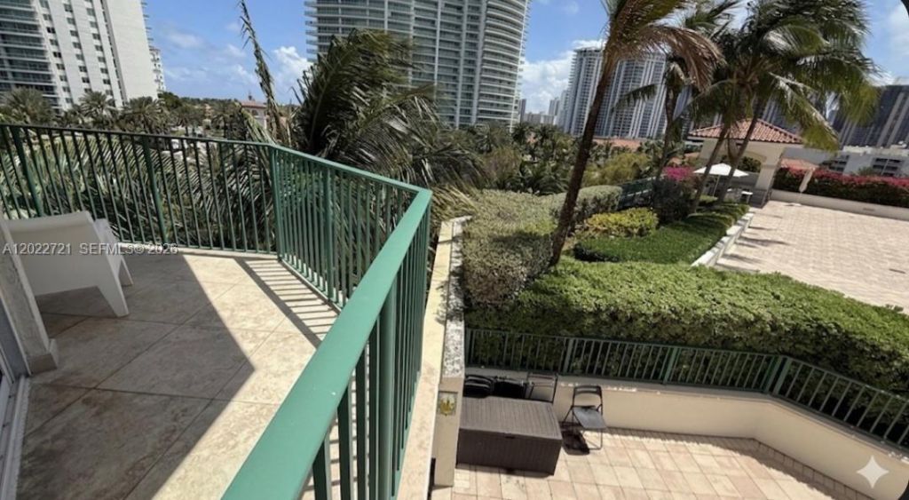 20000 E Country Club Dr , Unit 601, Aventura, FL 33180 Photo