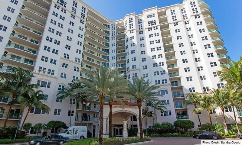 20000 E Country Club Dr , Unit 601, Aventura, FL 33180 Photo