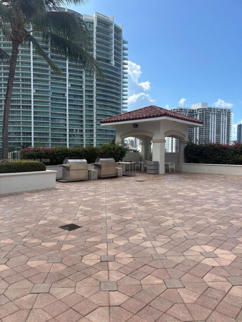 20000 E Country Club Dr , Unit 601, Aventura, FL 33180 Photo