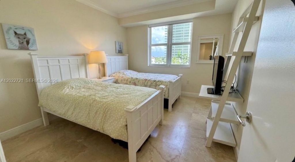 20000 E Country Club Dr , Unit 601, Aventura, FL 33180 Photo