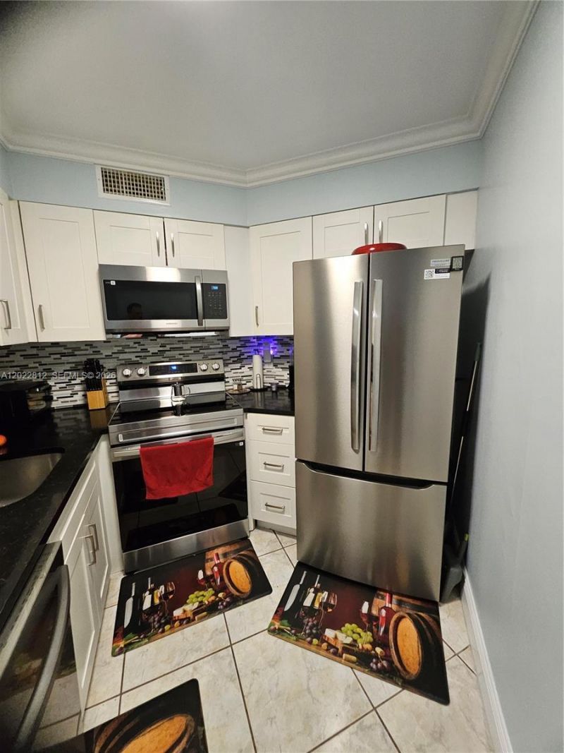 212 Lake Pointe Dr , Unit 113, Oakland Park, FL 33309 | MLS ID ...
