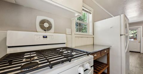 948 Tata Lane, South Lake Tahoe, CA 96150 Photo