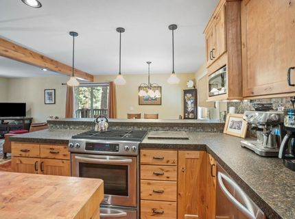 1798 Narragansett Circle, South Lake Tahoe, CA 96150 Photo