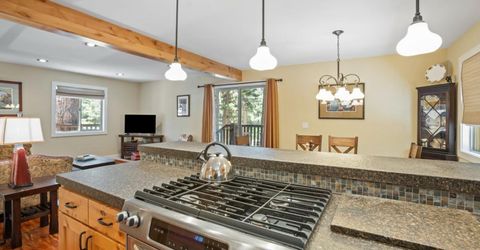 1798 Narragansett Circle, South Lake Tahoe, CA 96150 Photo
