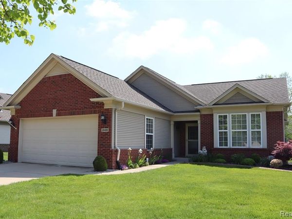 26489 Higgins Way , Brownstown Twp, MI 48134