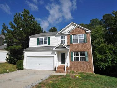 117 Tiverton Woods Drive, Holly Springs, NC 27540