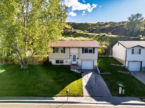 569 Foothill Blvd, Pocatello, ID 83204