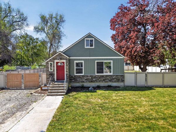 669 S University Avenue, Blackfoot, ID 83221