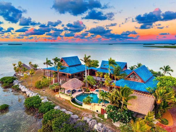 87 Cannon Royal Drive, Shark Key, FL 33040