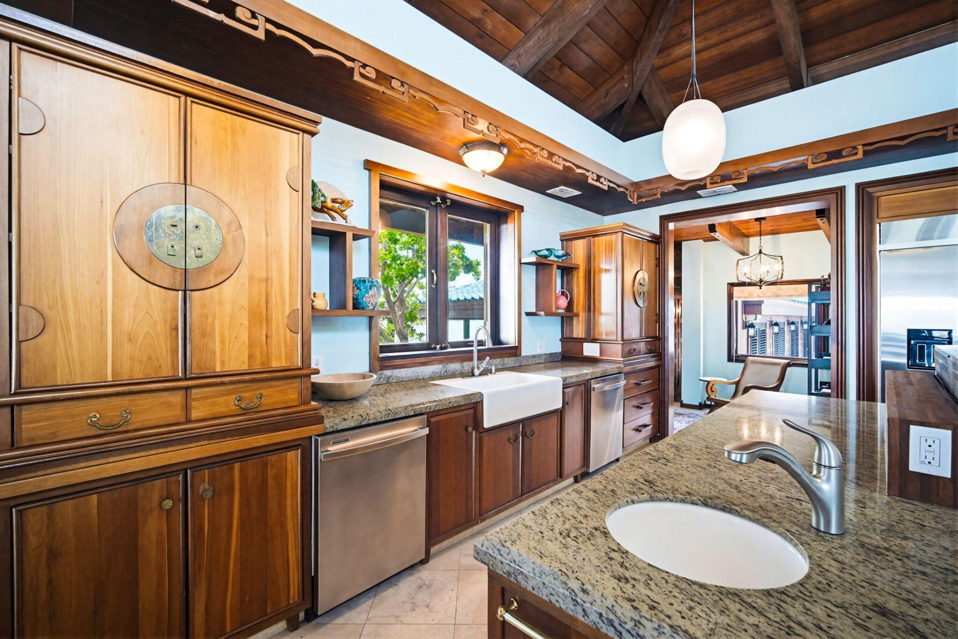 87 Cannon Royal Drive, Shark Key, FL 33040 Photo