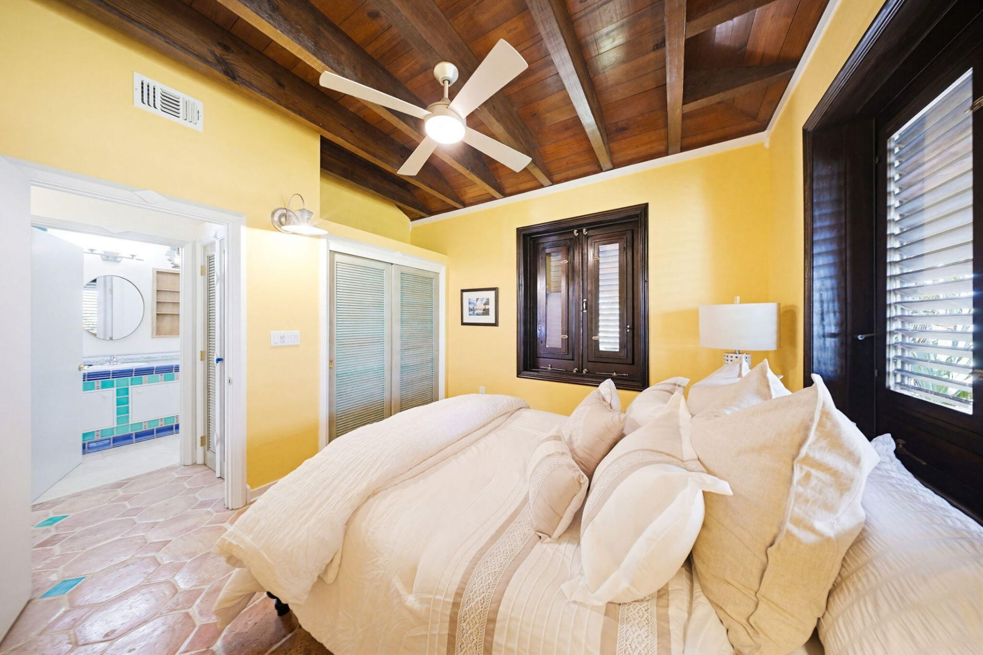 87 Cannon Royal Drive, Shark Key, FL 33040 Photo