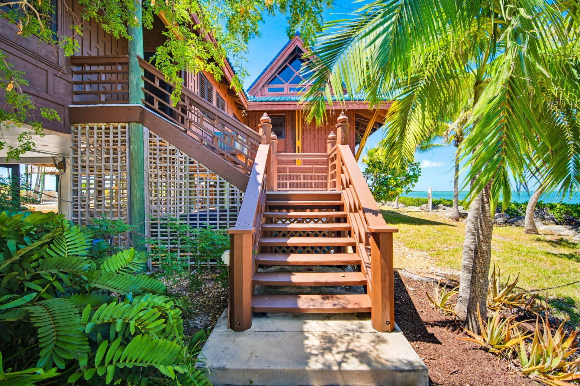 87 Cannon Royal Drive, Shark Key, FL 33040 Photo