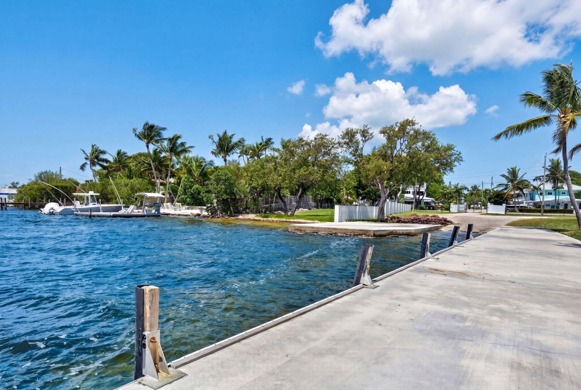 40 Transylvania Avenue, Key Largo, FL 33037 Photo