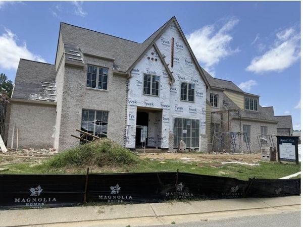577 LAMBS BROOK LN, Collierville, TN 38017