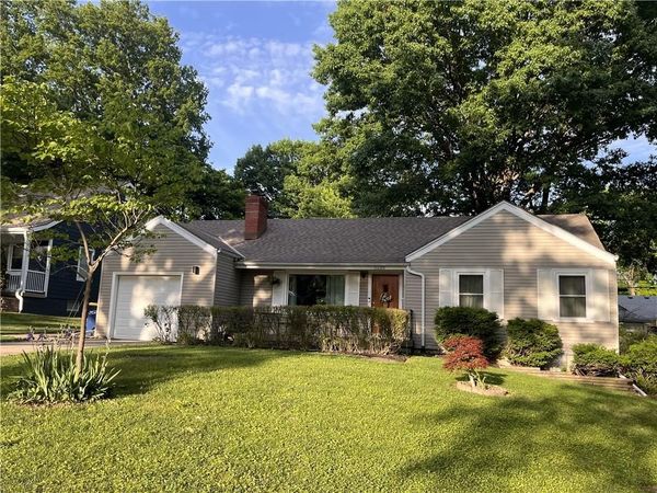 5635 Beverly Avenue, Mission, KS 66202