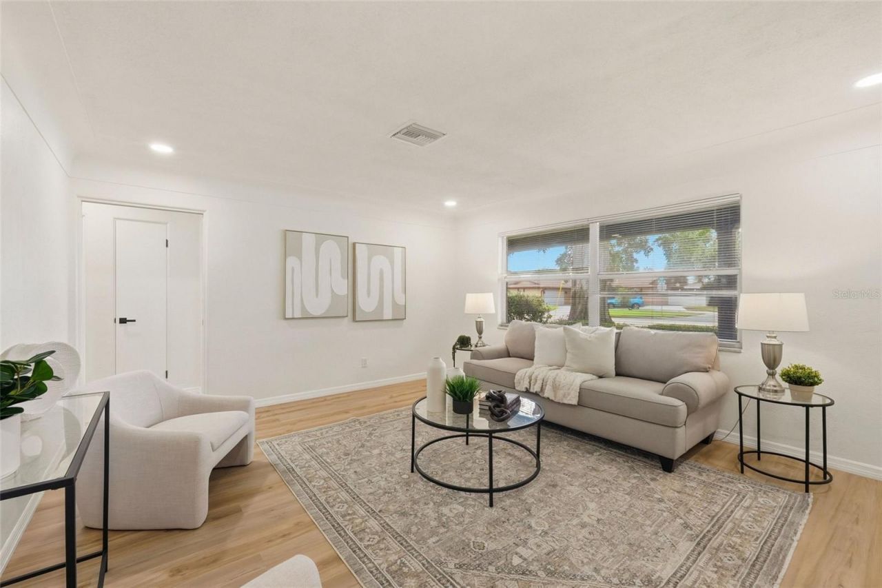 6721 13th Avenue N, Saint Petersburg, FL 33710 Photo