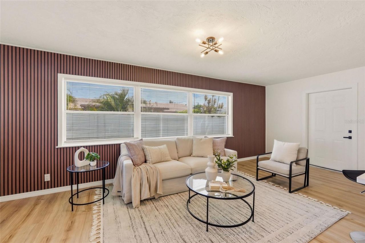 6721 13th Avenue N, Saint Petersburg, FL 33710 Photo