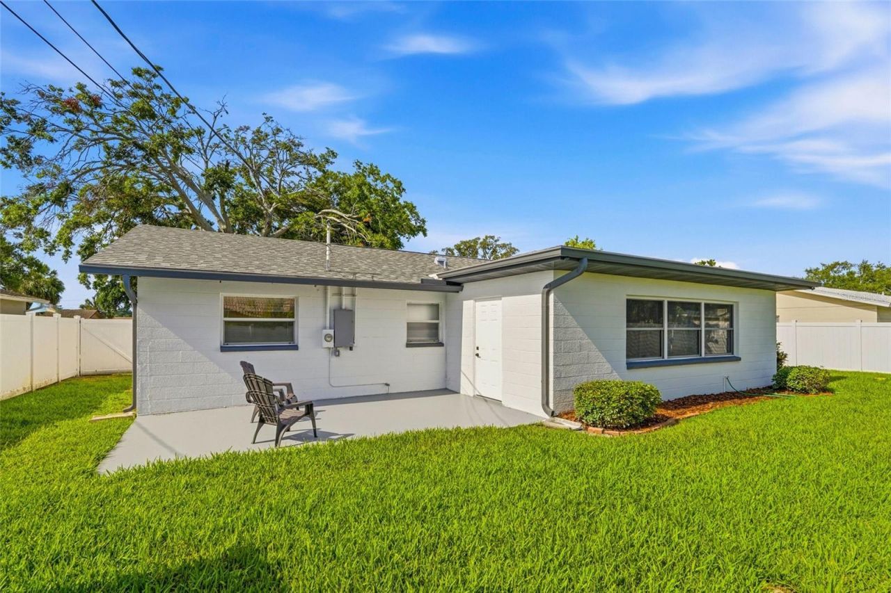 6721 13th Avenue N, Saint Petersburg, FL 33710 Photo