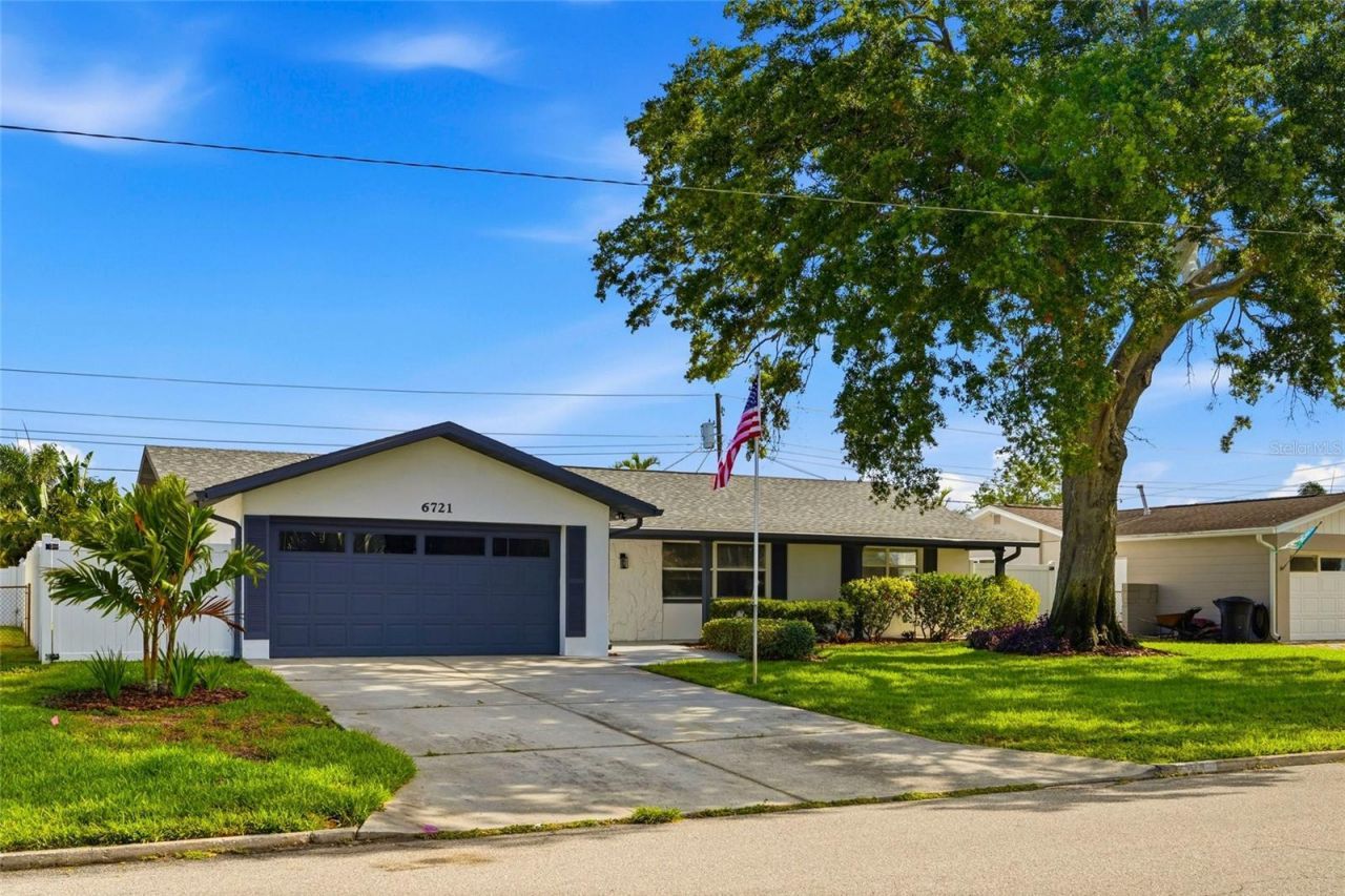 6721 13th Avenue N, Saint Petersburg, FL 33710 Photo