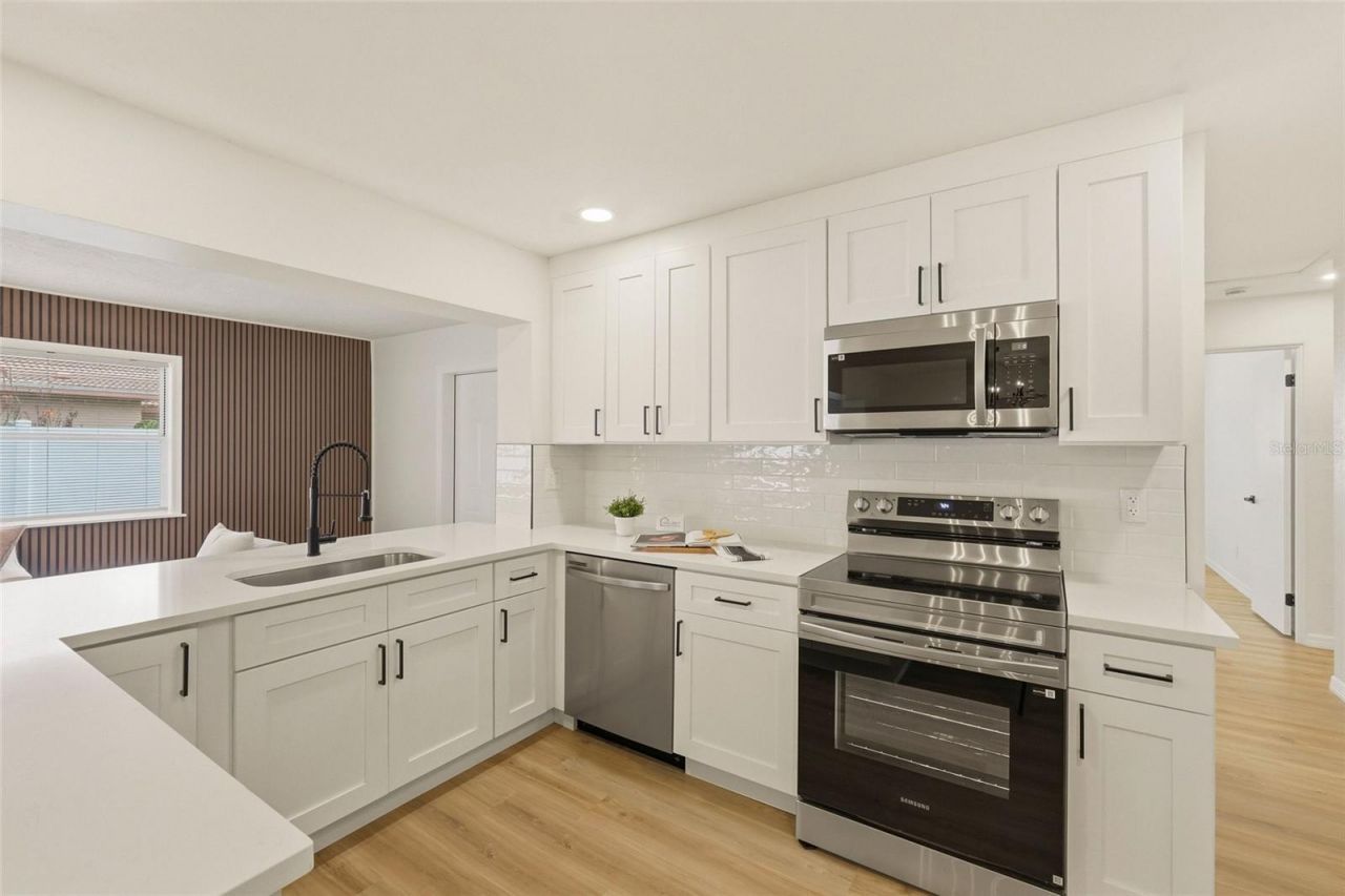 6721 13th Avenue N, Saint Petersburg, FL 33710 Photo
