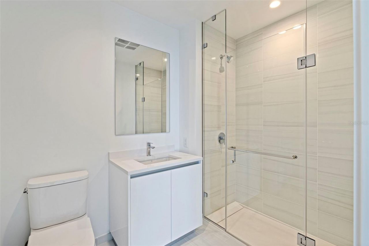 400 Central Avenue , Unit 3906, Saint Petersburg, FL 33701 Photo