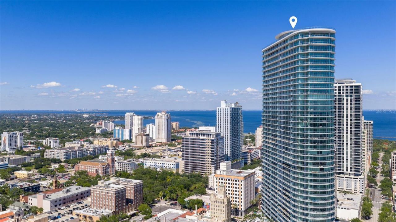 400 Central Avenue , Unit 3906, Saint Petersburg, FL 33701 Photo