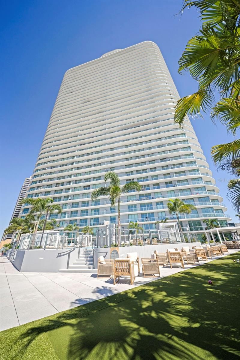 400 Central Avenue , Unit 3906, Saint Petersburg, FL 33701 Photo