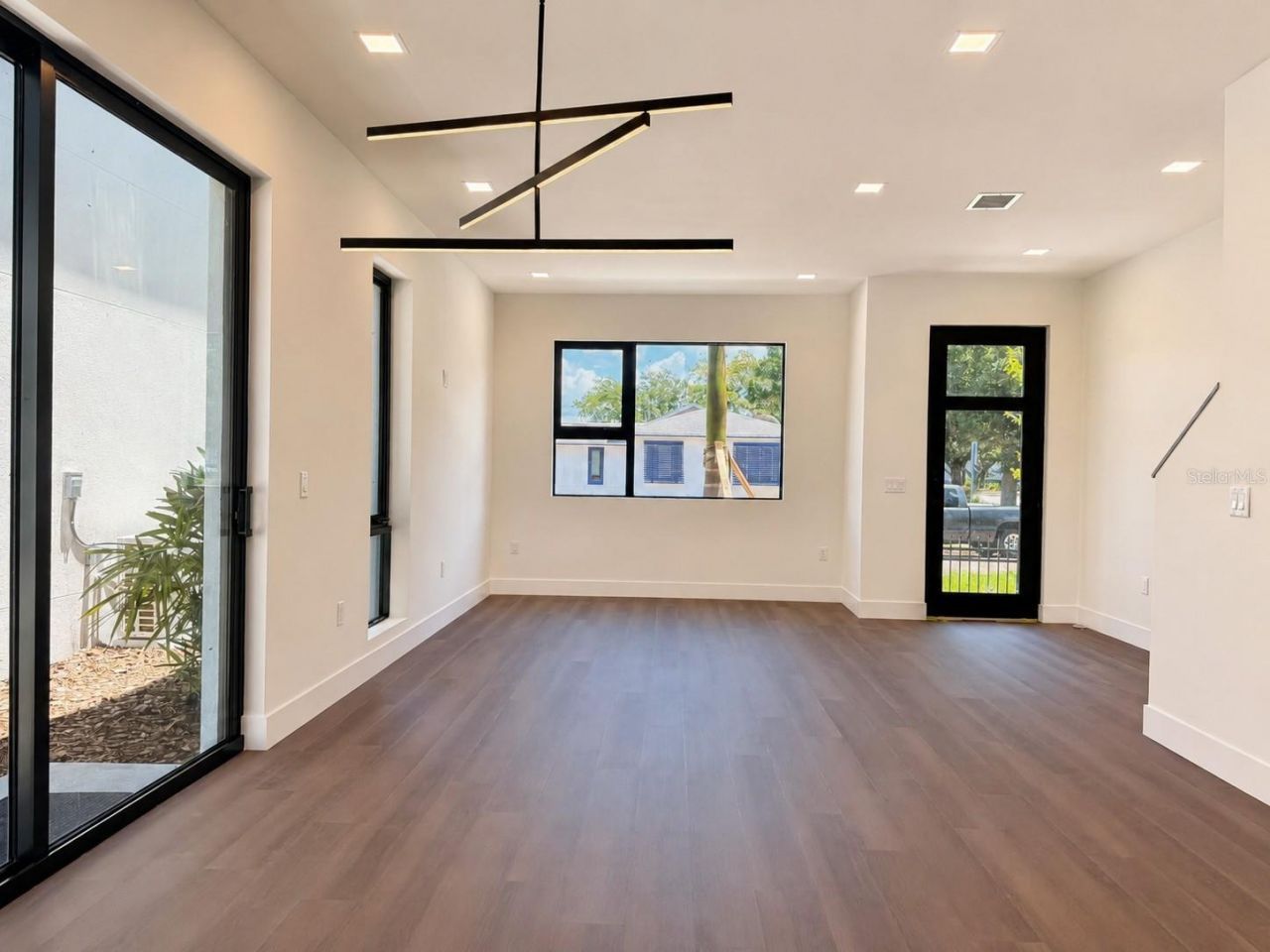 100 36th Street N, Unit 1C, Saint Petersburg, FL 33713 Photo
